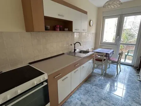 Izdavanje, dvosoban stan, 52m², Vukov Spomenik, Zvezdara Sve Podlokacije - image 12