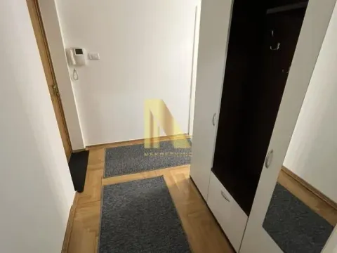 Izdavanje, trosoban stan, 69m², Bulevar Oslobodjenja, Novi Sad Sve Podlokacije - image 17