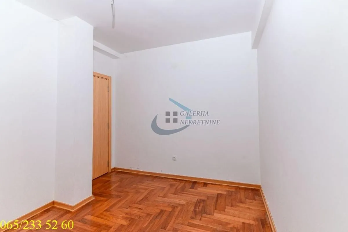 Sale, three bedroom apartment, 56m², Čubura, Beograd