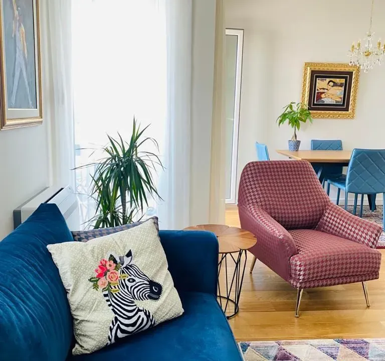 Rent, three bedroom apartment, 94m², Central Point, Podgorica