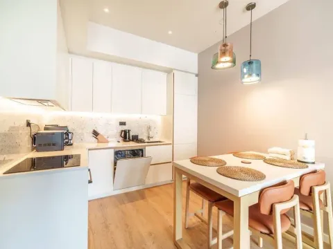 Prodaja, jednosoban stan, 55m², Porto Montenegro, Tivat - image 6