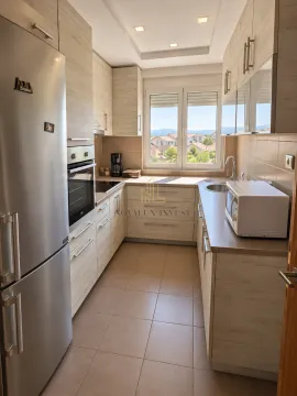 Izdavanje, trosoban stan, 155m², Zabjelo, Podgorica - image 4