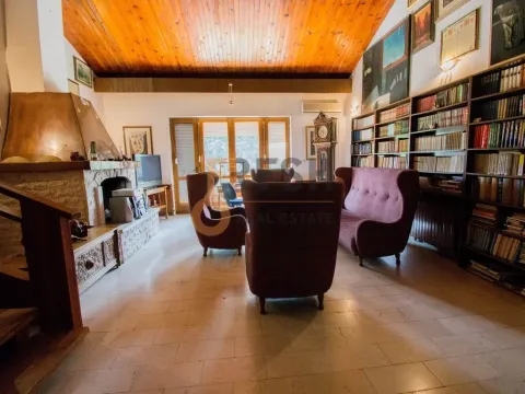 Sale, house, 330m², Masline, Podgorica - image 11