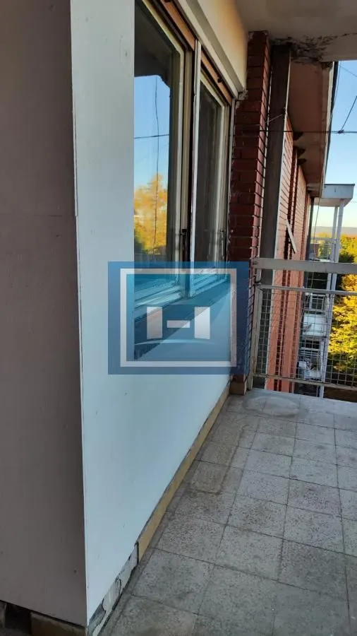 Prodaja, dvosoban stan, 75m², Strelište, Jagodina