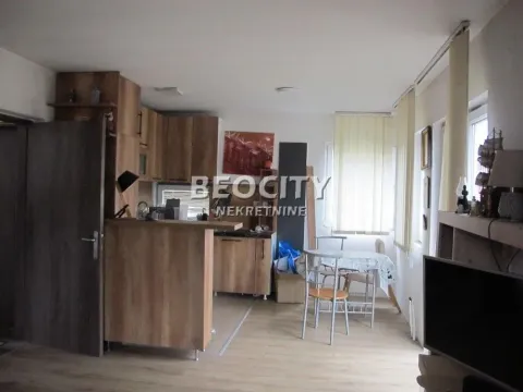 Sale, house, 120m², Višnjička Banja, Palilula Sve Podlokacije - image 7