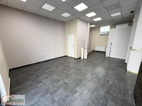 Rent, office space, 90m², Crveni Krst, Beograd - image 1