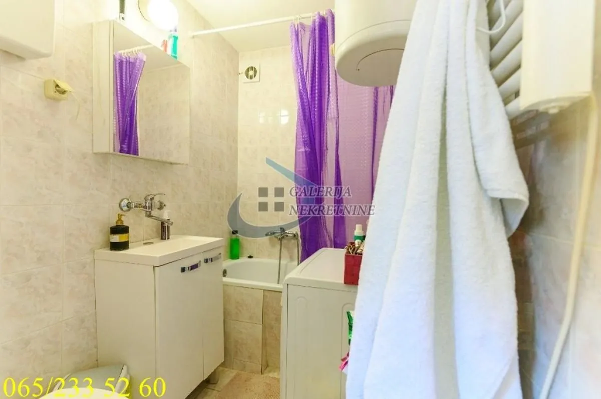 Prodaja, dvosoban stan, 44m², Stari Grad, Beograd