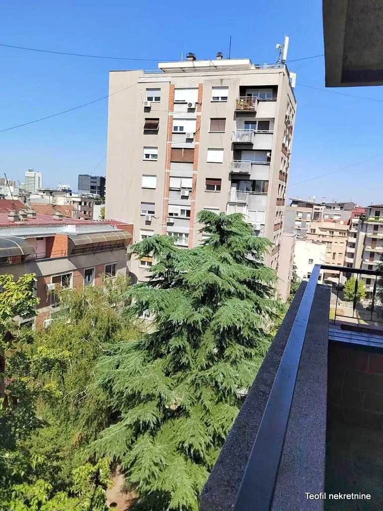 Sale, four bedroom apartment, 107m², Kalenić Pijaca, Vračar Sve Podlokacije