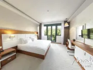 Prodaja,  ugostiteljski objekat, 960m2, Kotor