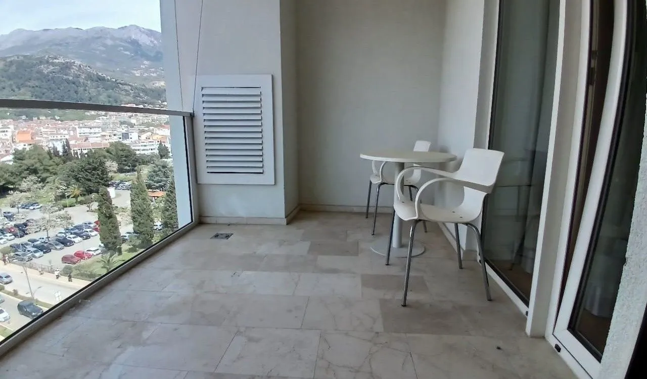 Sale, one bedroom apartment, 65m², Centar, Budva