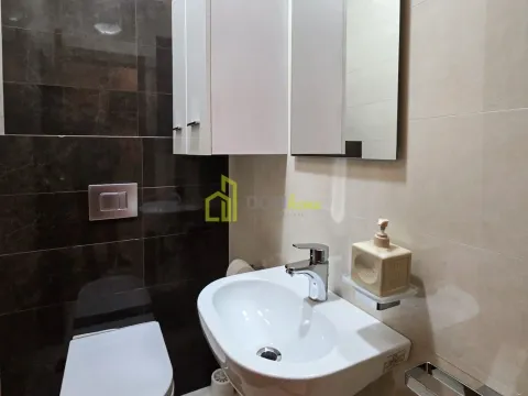 Izdavanje, dvosoban stan, 76m², Centar, Podgorica - image 7