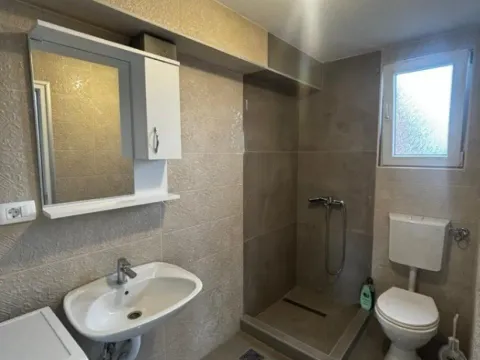 Izdavanje, jednosoban stan, 65m², Bar, Crna Gora - image 5