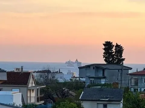 Sale, two bedroom apartment, 83m², Šušanj, Bar - image 7