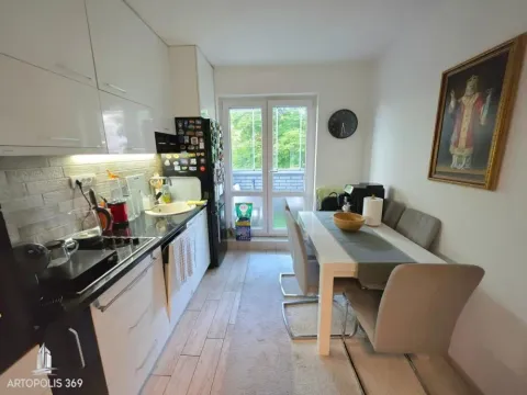 Prodaja, dvosoban stan, 59m², Železnik, Beograd - image 11