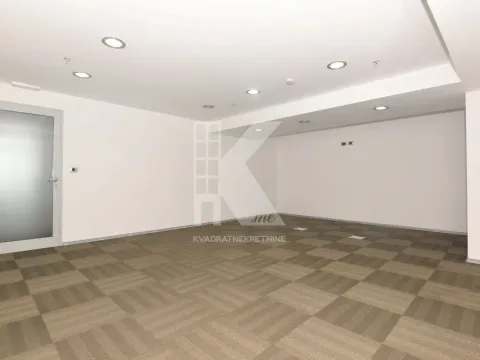 Rent, office space, 445m², Preko Morače, Podgorica - image 10
