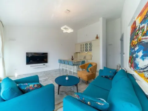 Rent, house, 178m², Blizikuće, Budva - image 10