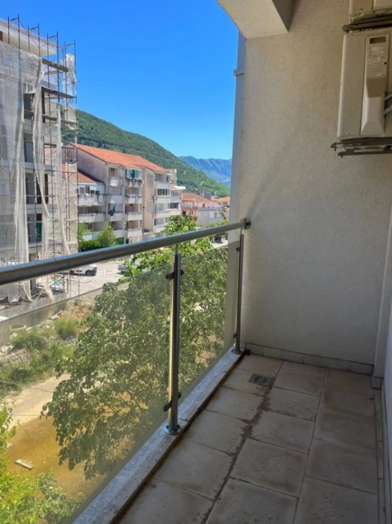 Prodaja, trosoban stan, 94m², Rozino, Budva
