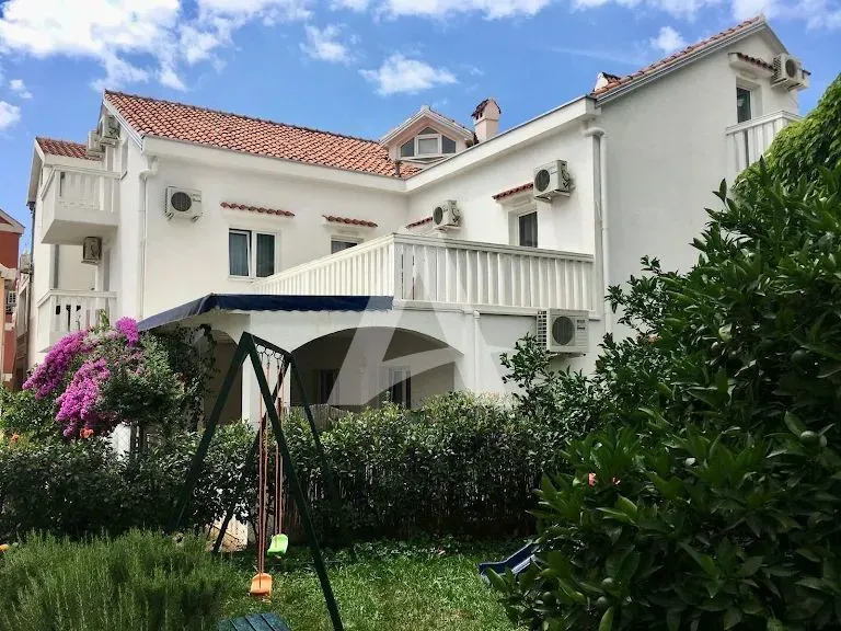 Sale, house, 200m², Budva, Crna Gora