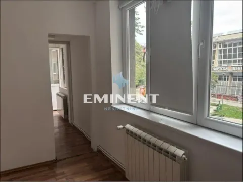 Izdavanje, trosoban stan, 80m², Crveni Krst, Beograd - image 7