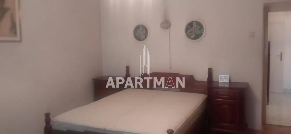 Izdavanje, dvosoban stan, 56m², Stari Grad, Beograd