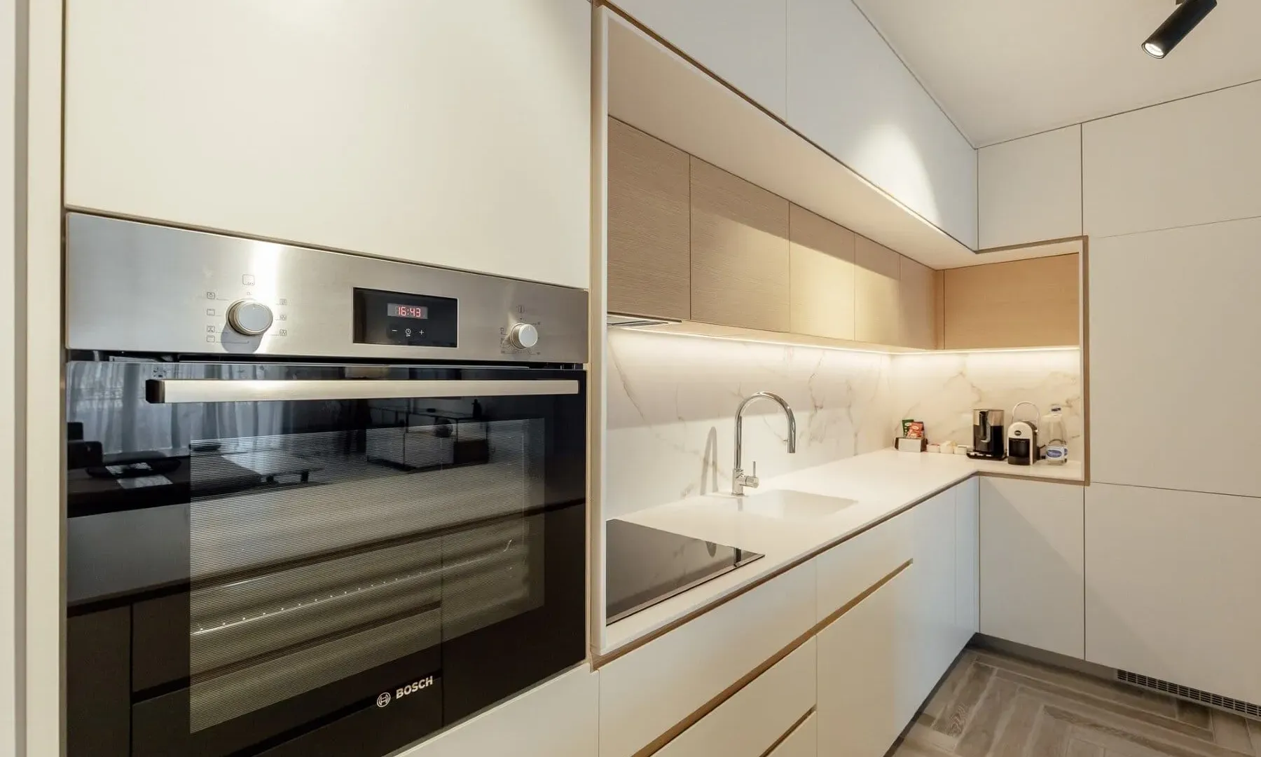 Prodaja, jednosoban stan, 81m², Kotor, Crna Gora