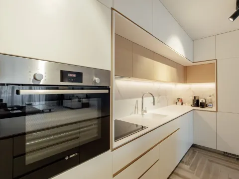 Prodaja, jednosoban stan, 81m², Kotor, Crna Gora - image 8