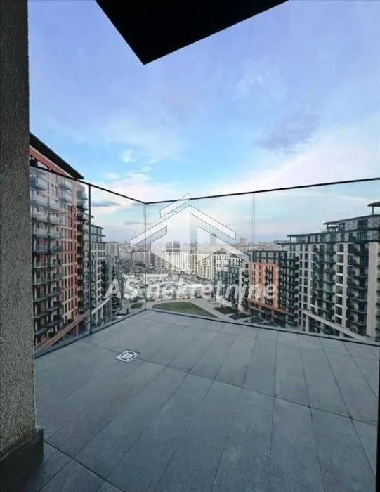 Izdavanje, četvorosoban stan, 110m², Savski Venac, Beograd