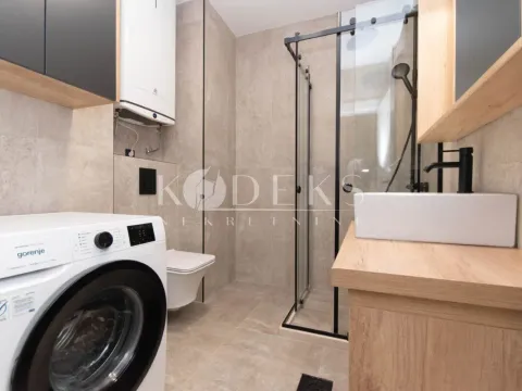 Rent, one bedroom apartment, 80m², Tološi, Podgorica - image 3