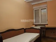 Izdavanje, četvorosoban stan, 72m², Đeram Pijaca, Beograd - image 1