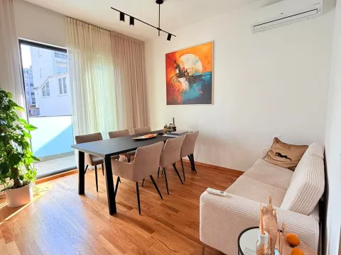 Prodaja, dvosoban stan, 52m², Tološka šuma, Podgorica - image 5