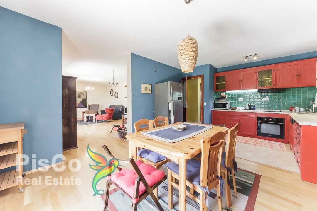 Prodaja, kuća, 200m², Tološi, Podgorica