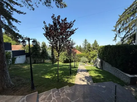 Prodaja, kuća, 318m², Petrovaradin, Novi Sad - image 78