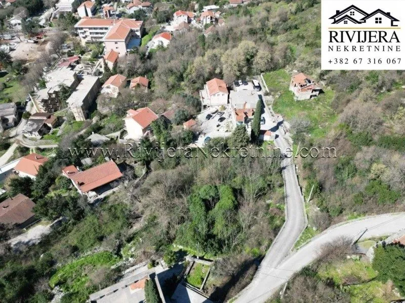 Prodaja, plac, 1241m², Risan, Kotor