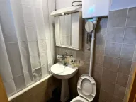 Izdavanje, dvosoban stan, 55m², Blok 6, Podgorica - image 10