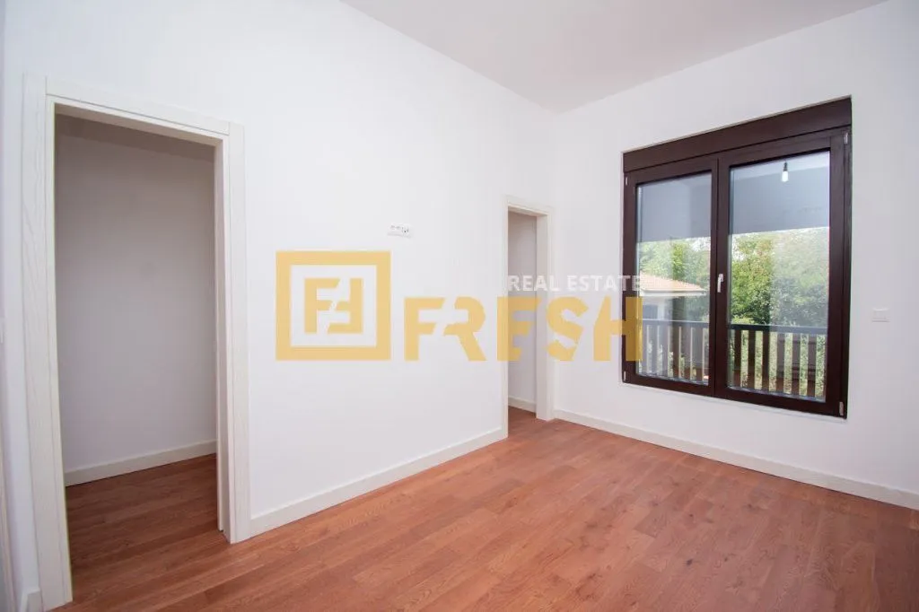Sale, three bedroom apartment, 132m², Gornja Gorica, Podgorica