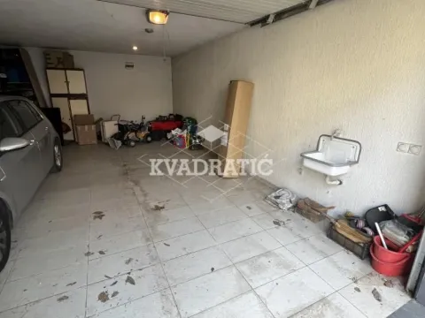Prodaja, četvorosoban stan, 126m², Savski Venac, Beograd - image 16