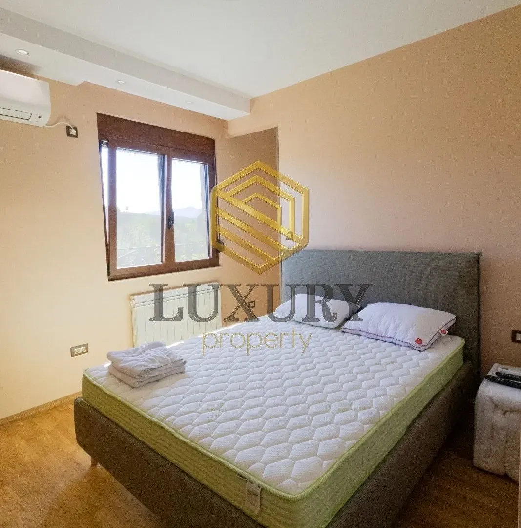 Rent, house, 220m², Ćurilac, Danilovgrad