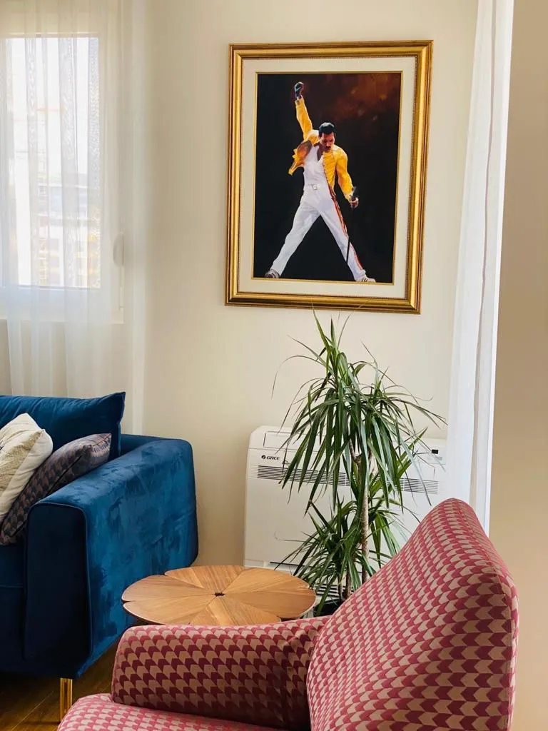 Izdavanje, trosoban stan, 94m², Central Point, Podgorica