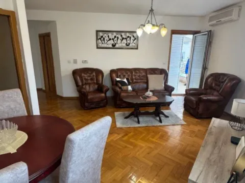 Izdavanje, jednosoban stan, 57m², Rozino, Budva - image 5