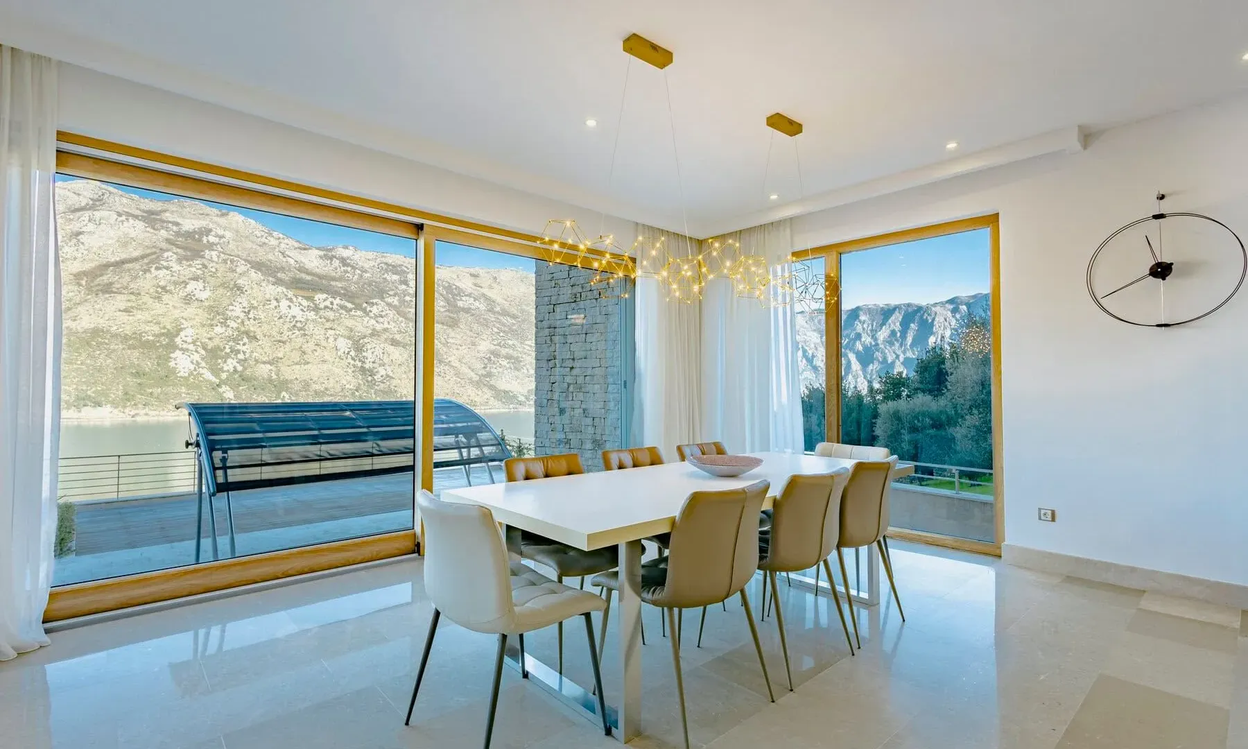 Sale, house, 359m², Stoliv, Kotor