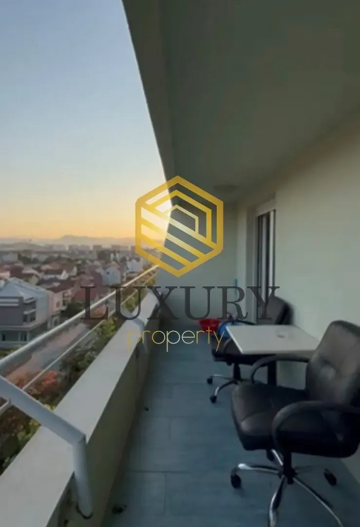 Izdavanje, jednosoban stan, 45m², Stari Aerodrom, Podgorica