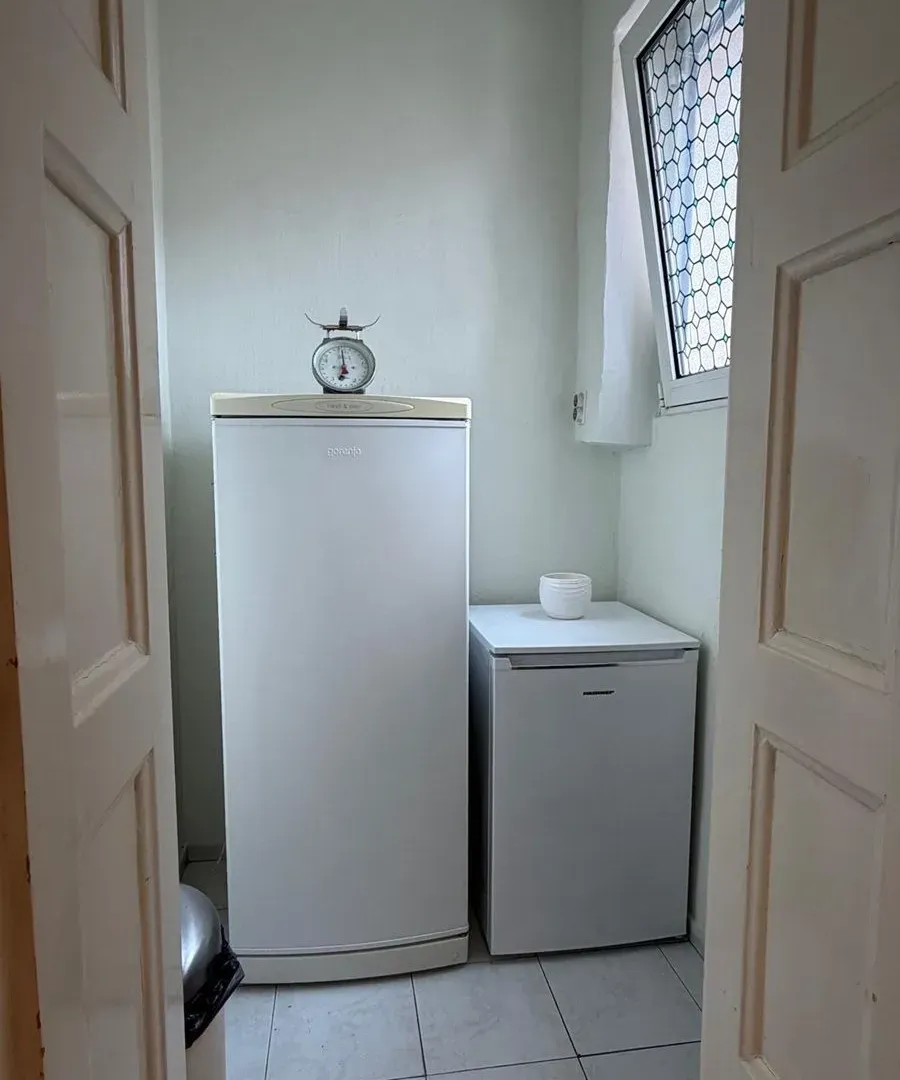 Rent, two bedroom apartment, 80m², Dorćol Sve Podlokacije, Beograd