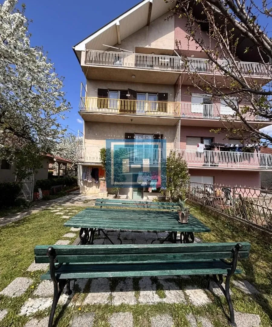 Prodaja, kuća, 344m², Levač, Jagodina
