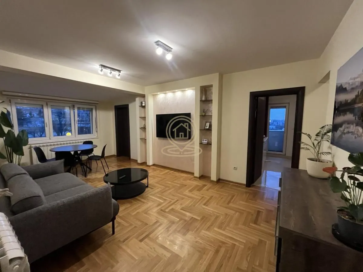 Rent, three bedroom apartment, 83m², Karaburma, Palilula Sve Podlokacije