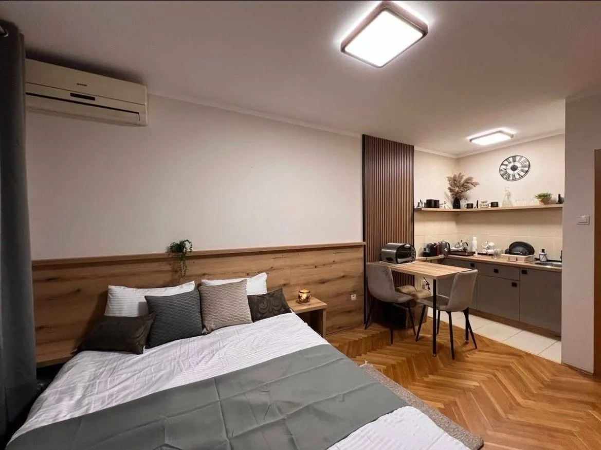 Prodaja, stan, 24m², Blok 6, Podgorica