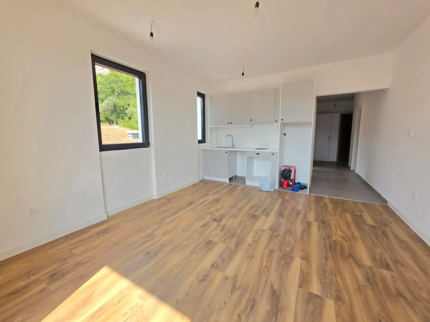 Prodaja, dvosoban stan, 46m², Budva, Crna Gora