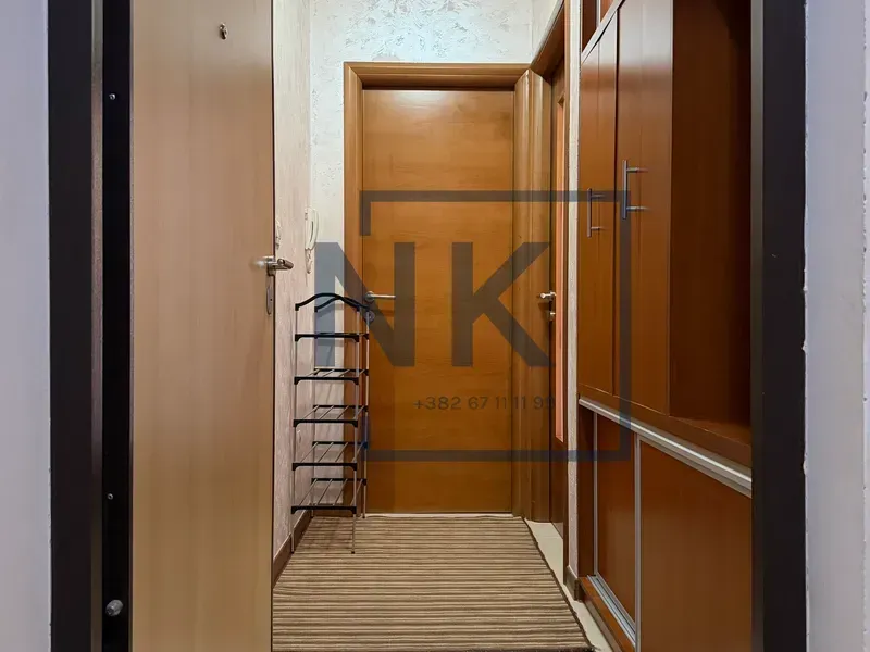 Izdavanje, jednosoban stan, 45m², Stari Aerodrom, Podgorica