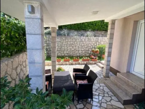 Rent, one bedroom apartment, 40m², Kavač, Kotor - image 6