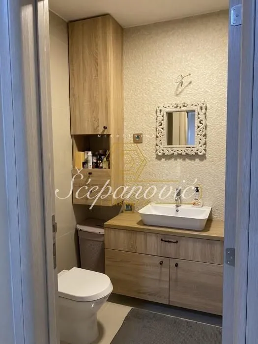 Prodaja, dvosoban stan, 55m², Bulevar patrijarha Pavla, Novi Sad Sve Podlokacije