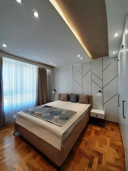 Rent, two bedroom apartment, 72m², Bulevar, Niš